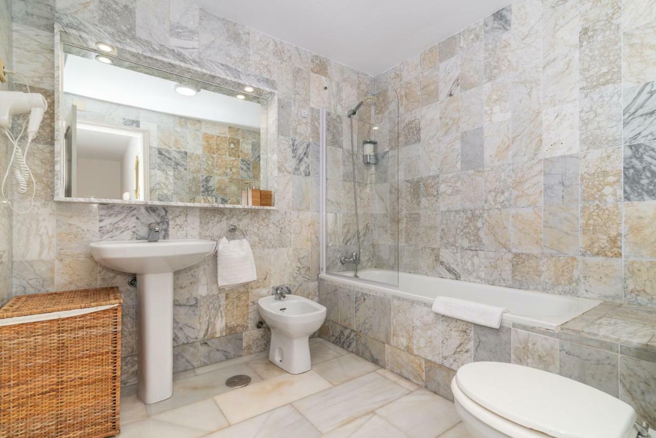 Ola Blanca Apartment Torremolinos Bagian luar foto